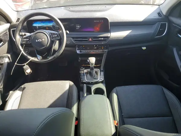 KNDER2AAXS7803701 2025 KIA SELTOS - Image 8