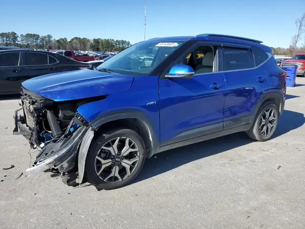 KNDERCAA0M7118017 2021 KIA SELTOS - Image 1