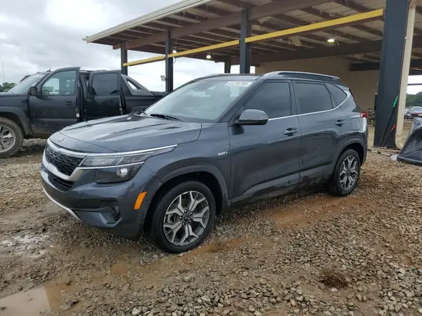 KNDERCAA0M7149672 2021 KIA SELTOS - Image 1