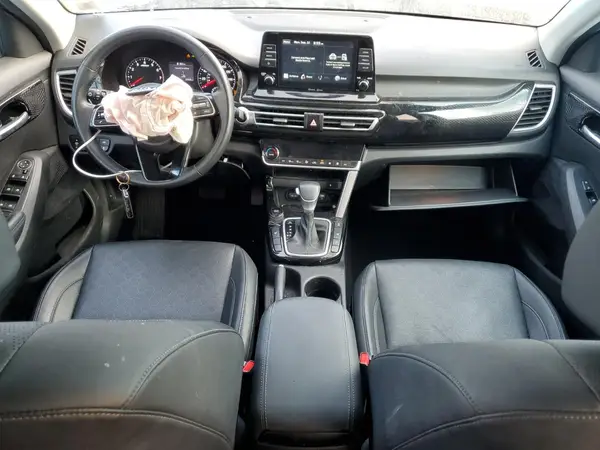 KNDERCAA0M7158310 2021 KIA SELTOS - Image 8