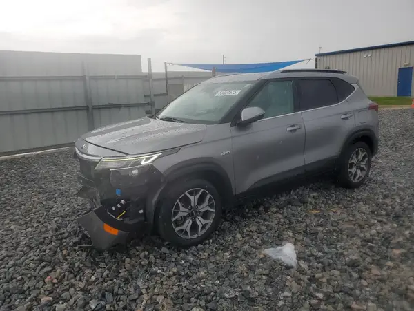 KNDERCAA0M7171588 2021 KIA SELTOS - Image 1