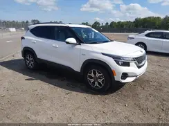 KNDERCAA0M7206520 2021 KIA SELTOS
