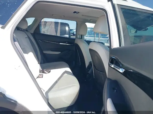 KNDERCAA0M7218537 2021 KIA SELTOS - Image 8