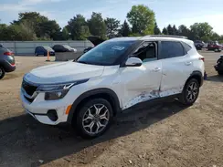 KNDERCAA0N7313004 2022 KIA SELTOS