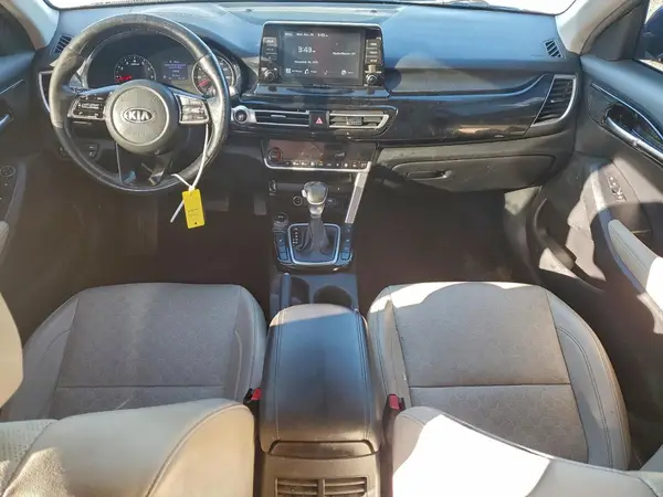 KNDERCAA1M7054263 2021 KIA SELTOS - Image 8
