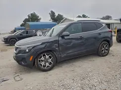 KNDERCAA1M7088672 2021 KIA SELTOS