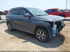 KNDERCAA1M7123646 2021 KIA SELTOS