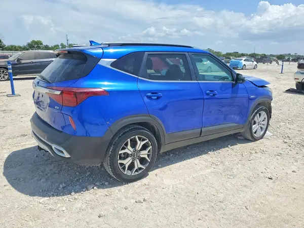 KNDERCAA1M7130001 2021 KIA SELTOS - Image 2