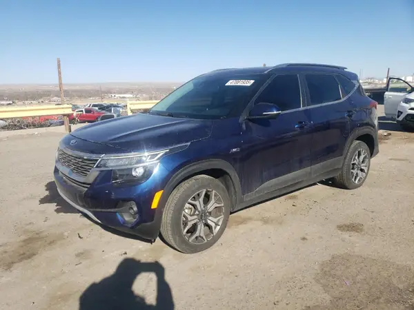 KNDERCAA1M7130483 2021 KIA SELTOS - Image 1