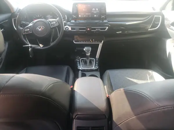 KNDERCAA1M7130483 2021 KIA SELTOS - Image 8