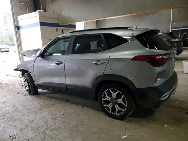 KNDERCAA1M7134551 2021 KIA SELTOS - Image 2