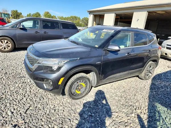 KNDERCAA1M7166965 2021 KIA SELTOS - Image 1