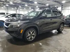KNDERCAA1M7209572 2021 KIA SELTOS