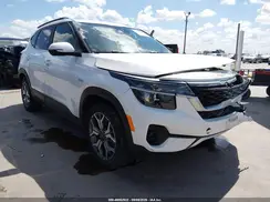 KNDERCAA1N7276187 2022 KIA SELTOS