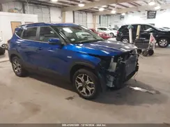 KNDERCAA1N7280210 2022 KIA SELTOS