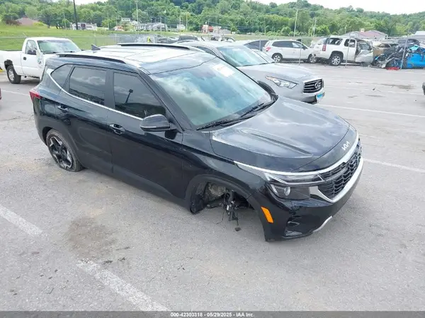 KNDERCAA1R7510558 2024 KIA SELTOS - Image 1
