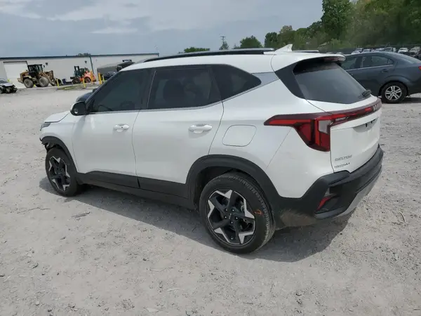 KNDERCAA1R7594333 2024 KIA SELTOS - Image 2