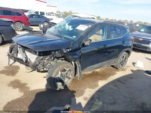 KNDERCAA1R7644521 2024 KIA SELTOS - Image 2