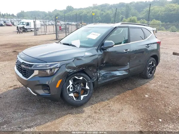 KNDERCAA1S7705775 2025 KIA SELTOS - Image 2