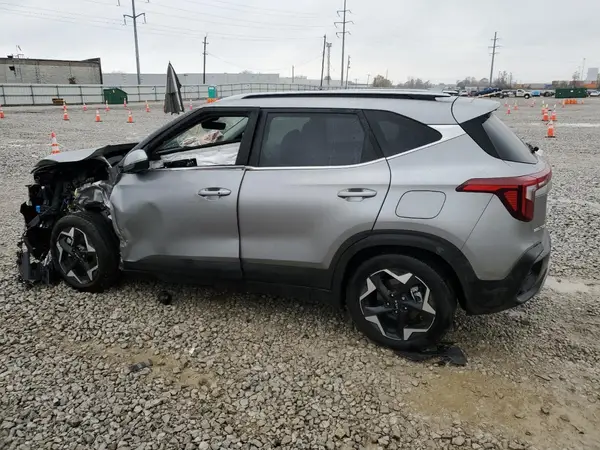 KNDERCAA1S7796627 2025 KIA SELTOS - Image 2