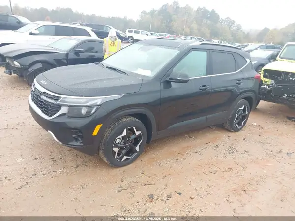 KNDERCAA1S7801664 2025 KIA SELTOS - Image 2