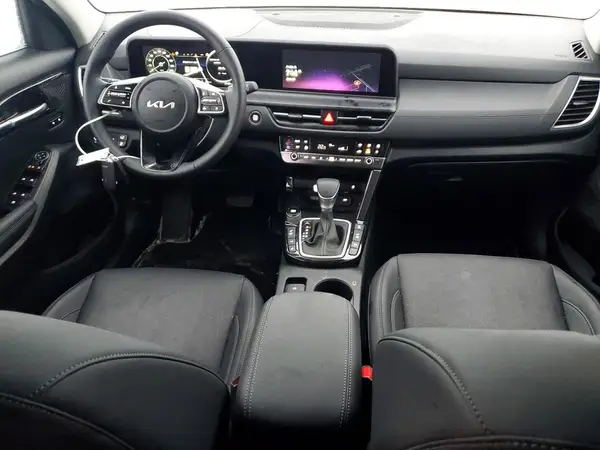KNDERCAA1T7873420 2026 KIA SELTOS - Image 8
