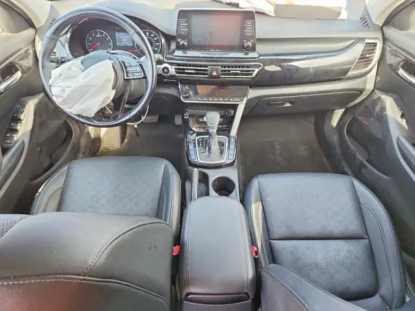 KNDERCAA2M7043188 2021 KIA SELTOS - Image 8