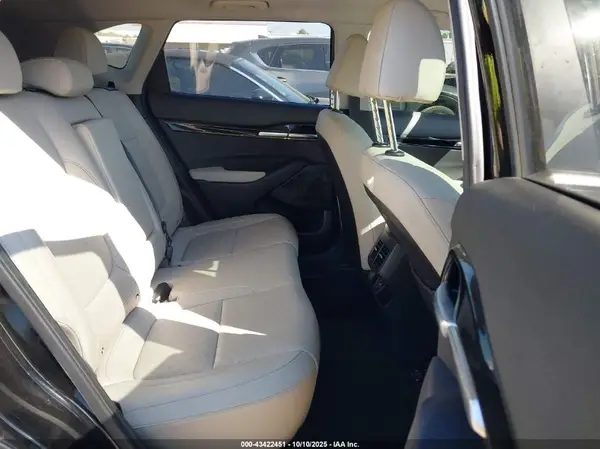 KNDERCAA2M7050240 2021 KIA SELTOS - Image 8