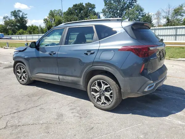 KNDERCAA2M7066809 2021 KIA SELTOS - Image 2