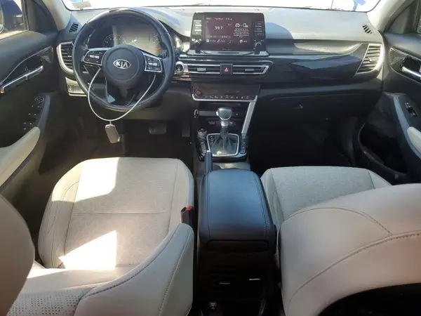 KNDERCAA2M7075767 2021 KIA SELTOS - Image 8