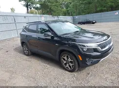 KNDERCAA2M7103891 2021 KIA SELTOS