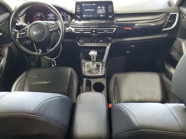KNDERCAA2M7119251 2021 KIA SELTOS - Image 8