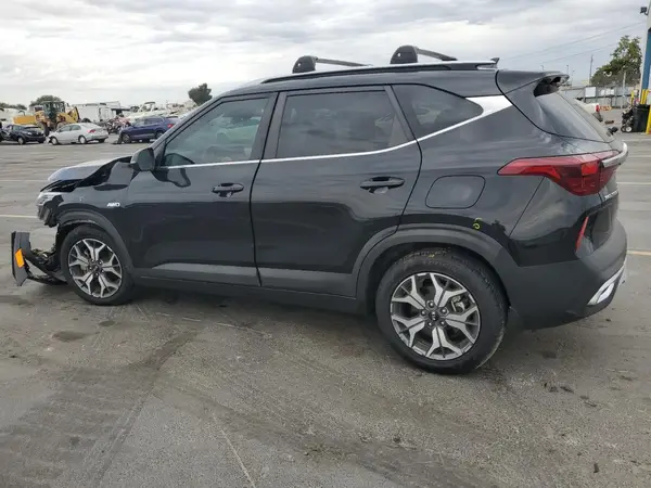 KNDERCAA2M7165159 2021 KIA SELTOS - Image 2
