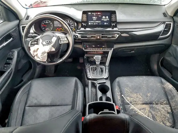 KNDERCAA2M7166165 2021 KIA SELTOS - Image 8