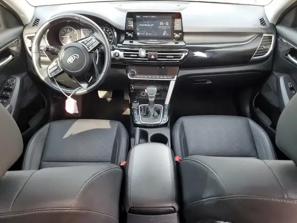 KNDERCAA2M7212464 2021 KIA SELTOS - Image 8