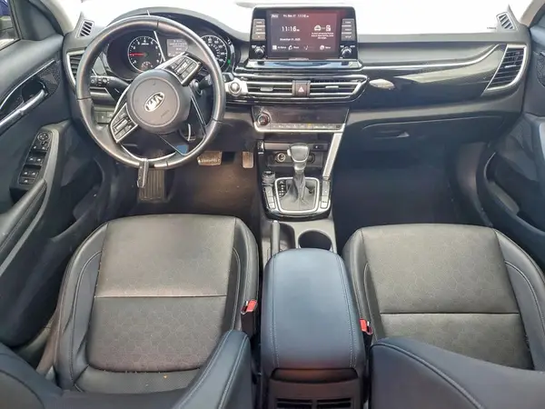 KNDERCAA2M7214179 2021 KIA SELTOS - Image 8