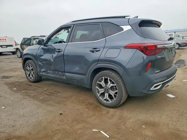 KNDERCAA2M7217938 2021 KIA SELTOS - Image 2
