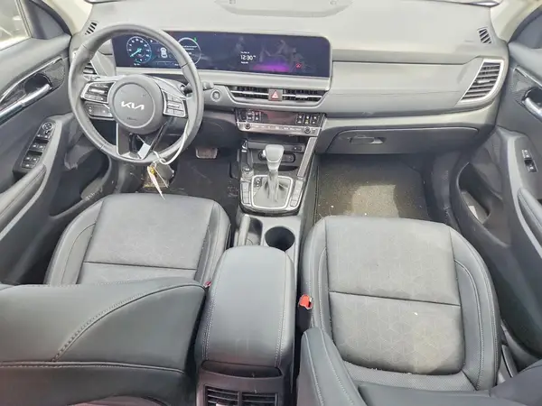 KNDERCAA2R7528700 2024 KIA SELTOS - Image 8
