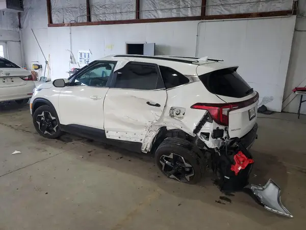 KNDERCAA2S7690283 2025 KIA SELTOS - Image 2