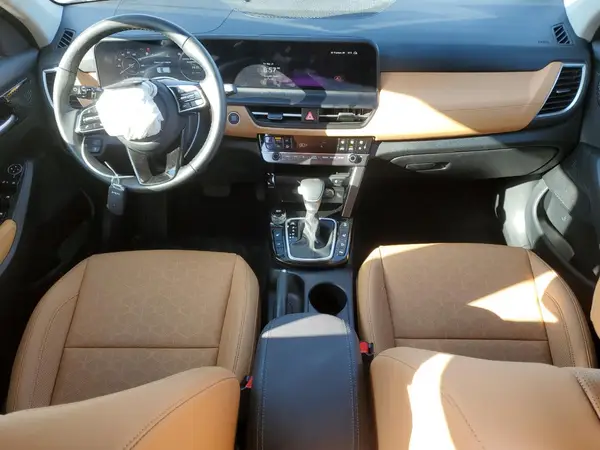 KNDERCAA2S7711925 2025 KIA SELTOS - Image 8