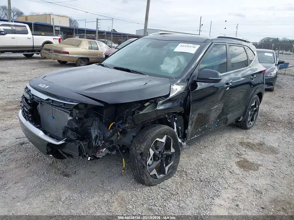 KNDERCAA2S7801608 2025 KIA SELTOS - Image 2