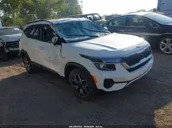KNDERCAA3M7076460 2021 KIA SELTOS