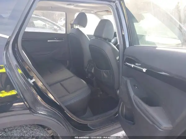 KNDERCAA3M7078600 2021 KIA SELTOS - Image 8