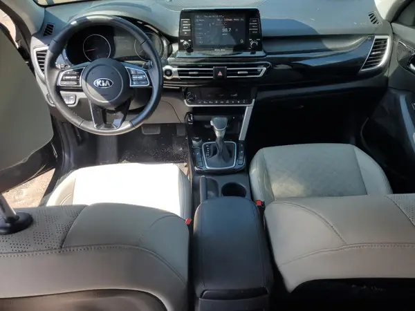 KNDERCAA3M7118688 2021 KIA SELTOS - Image 8