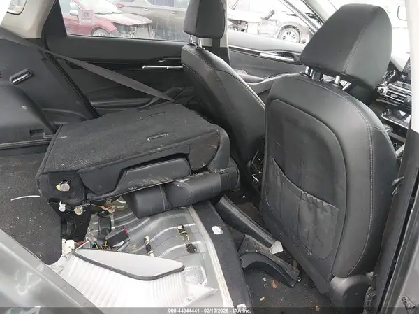 KNDERCAA3M7166238 2021 KIA SELTOS - Image 8