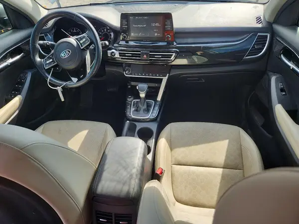 KNDERCAA3M7168023 2021 KIA SELTOS - Image 8