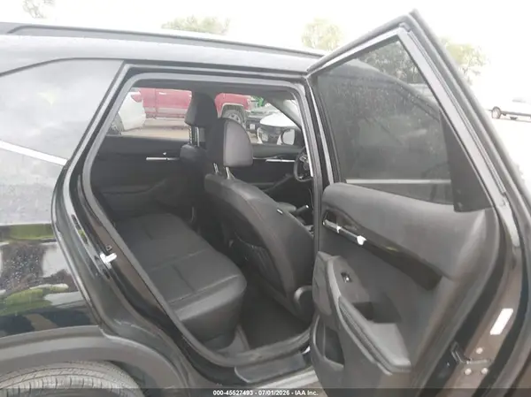 KNDERCAA3N7294769 2022 KIA SELTOS - Image 8