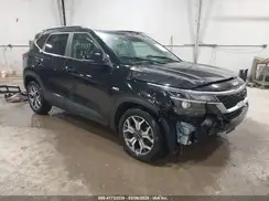 KNDERCAA3P7449128 2023 KIA SELTOS