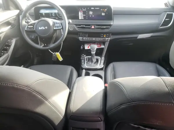 KNDERCAA3R7596858 2024 KIA SELTOS - Image 8
