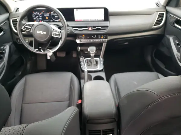 KNDERCAA3R7601931 2024 KIA SELTOS - Image 8